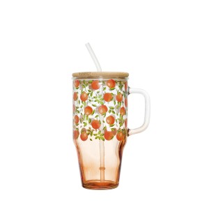 Gertuvė stiklinė su dangteliu ir šiaudeliu 650 ml Cook Concept KA0629