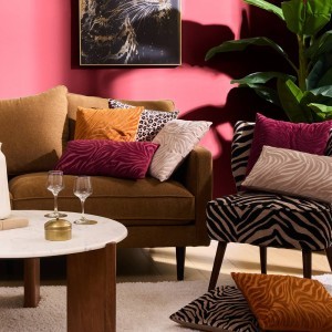 Pagalvėlė dekoratyvinė 40x40 cm poliesteris, ruda sp. Atmosphera 212452B