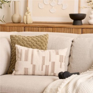 Pagalvėlė dekoratyvinė 30x50 cm poliesteris Atmosphera 212518A