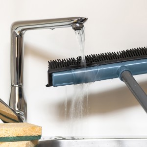 Šepetys grindų/kilimų valymui guminis su gremžtuku be koto 32 cm PERFETTO 12403