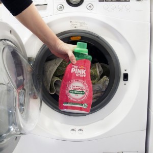 Skystas skalbiklis drabužiams 960 ml BIO The Pink Stuff 631178