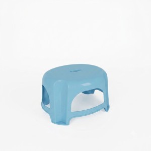 Kėdutė-laiptelis 32x27,5x18,5 cm plastikinė (mix) Dem 854003AC