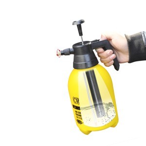 Purkštuvas augalams  2 l 0584221 Crownman (1)