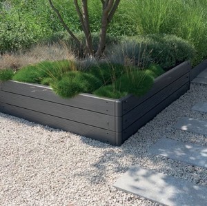 Pakelta lysvė 756x756x250 mm plastikas, antracito sp. Prosperplast