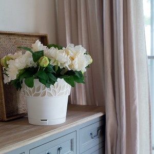 Vazonas OPERA CLOE su vand. rez.  7,5 L D25xH25 cm balta sp. 94100 STEFANPLAST