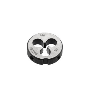 Плашка М4