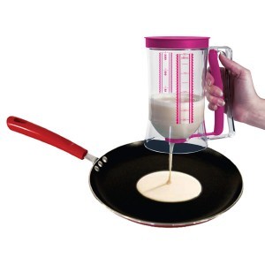 Tešlos dozatorius blynams/keksiukams 900 ml Lily Cook KP5115