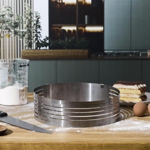 Konditerinis žiedas torto biskvito pjaustymui reguliuojamas D24-30 cm H8 KP0070
