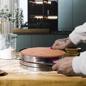 Konditerinis žiedas torto biskvito pjaustymui reguliuojamas D24-30 cm H8 KP0070