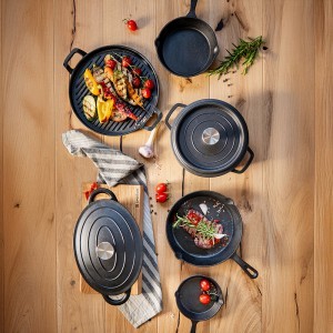 Puodas su dangčiu (troškintuvas) D24 cm 3,5 l ketus IRON Ambition 68608