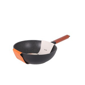 Keptuvė WOK D24 cm DOHA kaltinis aliuminis Quttin QT-878DH224