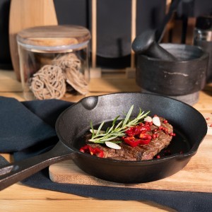 Keptuvė ketaus D20 cm IRON Ambition 68610