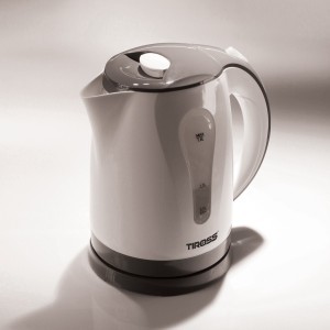 Virdulys elektrinis plastikinis 1,8 L TIROSS TS1355