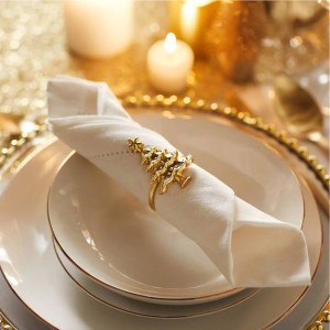 Žiedai servetėlėms metaliniai 2 vnt Eglutės 5x5x6 cm Atmosphera 183356 KLD