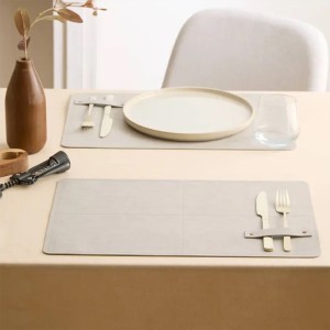 Padėkliukas stalo 45x30 cm PVC smėlio spalva Secret de Gourmet 217902B