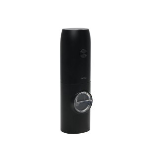 Druskos ir pipirų malūnėlis elektrinis juodas Estia 01-35945