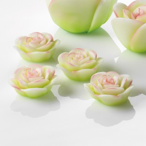 Žvakė Rožės žiedas 7.5x3 cm 4 vnt. O1194 žalsvos spalvos Mascagni