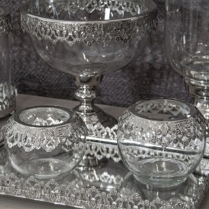 Žvakidė metalinė nikeliuota su stiklu apvali 9x9x7,5 cm SAVEX