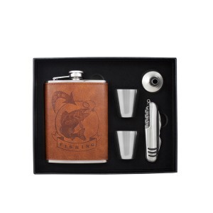 Rinkinys gertuvė ( fleškutė) metalinė+taurelės+piltuvėlis+peiliukas 240 ml