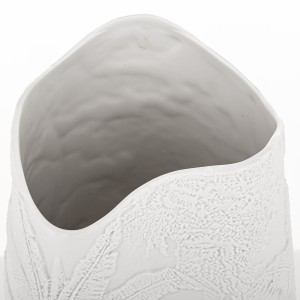 Vaza porcelianinė balta 26x13x12 cm