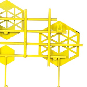 Sieninė metalinė kabykla Golden Geometry, 80×36 cm