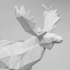 Figūrėlė Briedis iš polirezino 62999 H:30cm x W:30cm x D:16cm Widdop