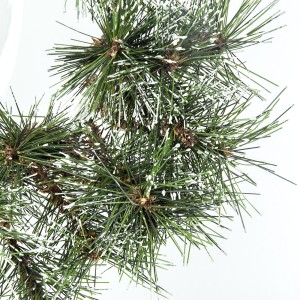 Vainikas kalėdinis žalias iš šakelių nedekoruotas D35 cm 871125219822 KLD