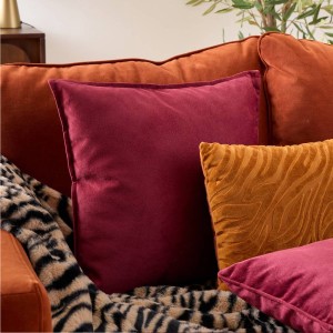 Pagalvėlė dekoratyvinė 45x45 cm poliesteris, raudona sp. Atmosphera 146200J