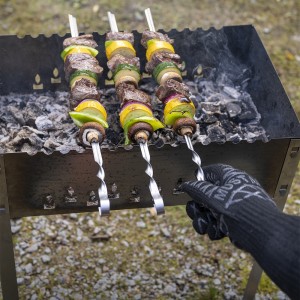 Pirštinė kepsninei su silikono tinkleliu 350C MUSTANG 260938