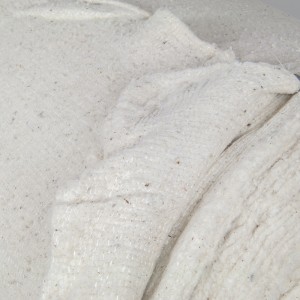 Audinys įpakavimui neaustinis baltas pl.140 cm (rulone 70 m.) 155 g/m2
