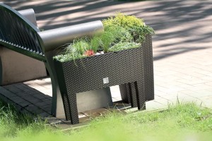 Vazonas RATO CASE HIGH 30 l 600x250x460 mm ., laistymo sistema Prosp