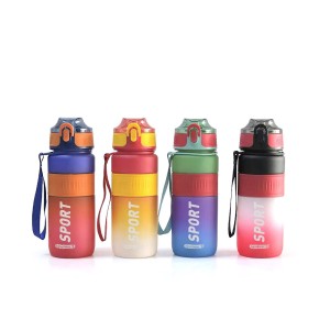 Gertuvė plastikinė 750 ml 7,6x27,5 cm (4 spalvos - mix) Bewinner BY01010278401