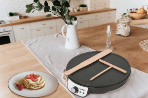 Keptuvė elektrinė lietiniams (crepe) blynams 1000W 30 cm 67470 LUND
