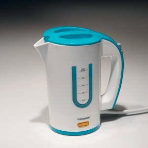 Virdulys elektrinis plastikinis 0,5 L su 2 puodeliais TIROSS TS1360