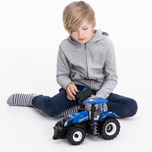 Radijo bangomis valdomas traktorius 37x17x22 cm 8+ MaistoTech R/C 618017