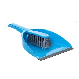 Semtuvėlis šiukšlėms su guma su šepetėliu SP019 Lenkija CleanHome