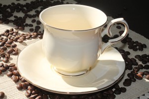 Puodeliai su lėkštutėmis kreminės spl. 2 vnt. CLARK 260 ml DUO